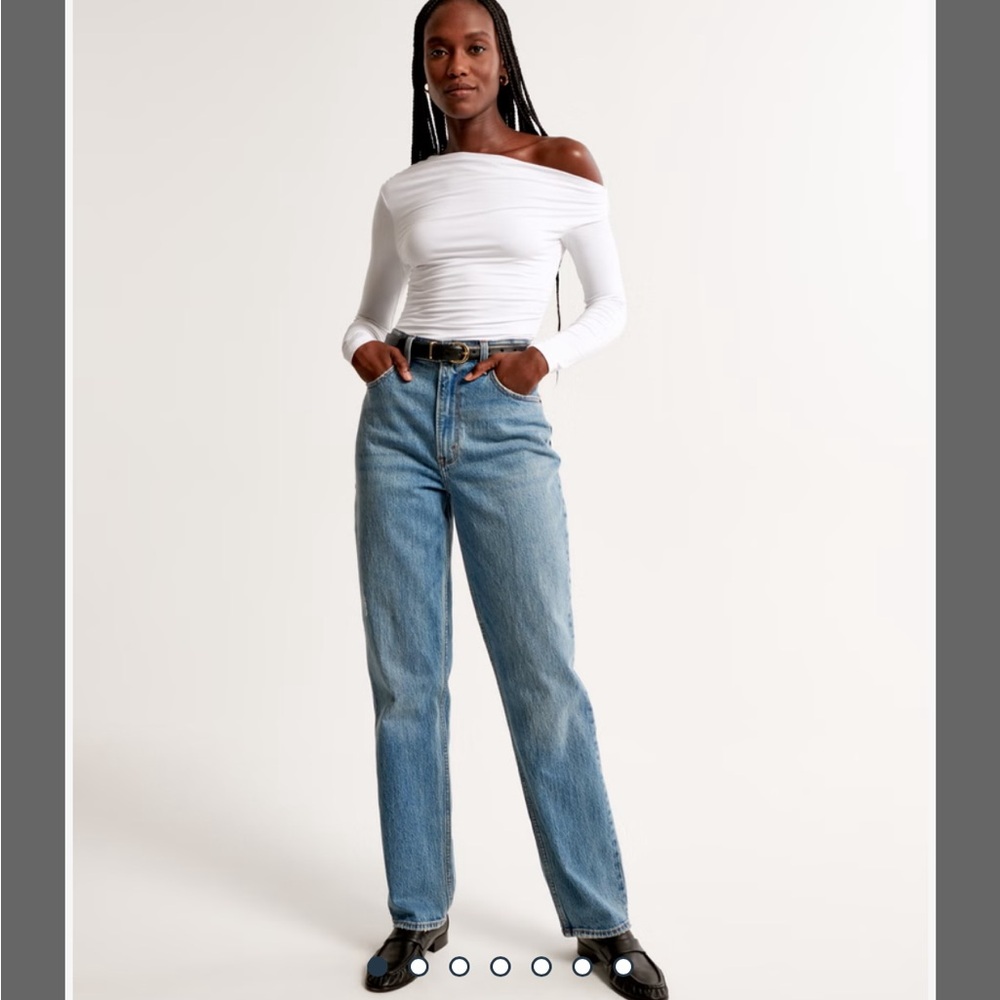 Abercrombie 90s Straight High Rise Jeans
